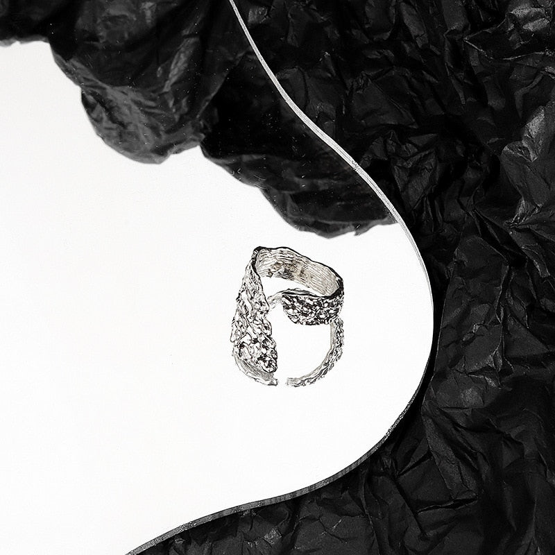 Klavinch Hammered Ring